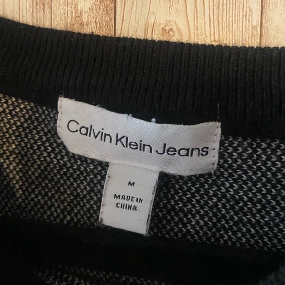 Calvin Klein Black and White Women's Sweater - Picture 4 of 9